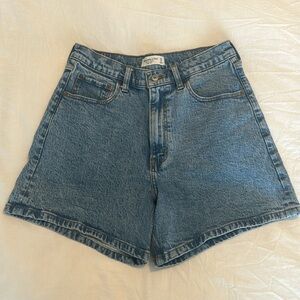 Abercrombie The Dad Short